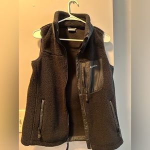 Columbia Vest